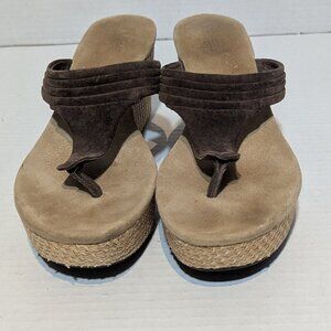 UGG Zamora 3093 Sz 10 Chocolate Brown Suede Leather thong Wedge Sandals